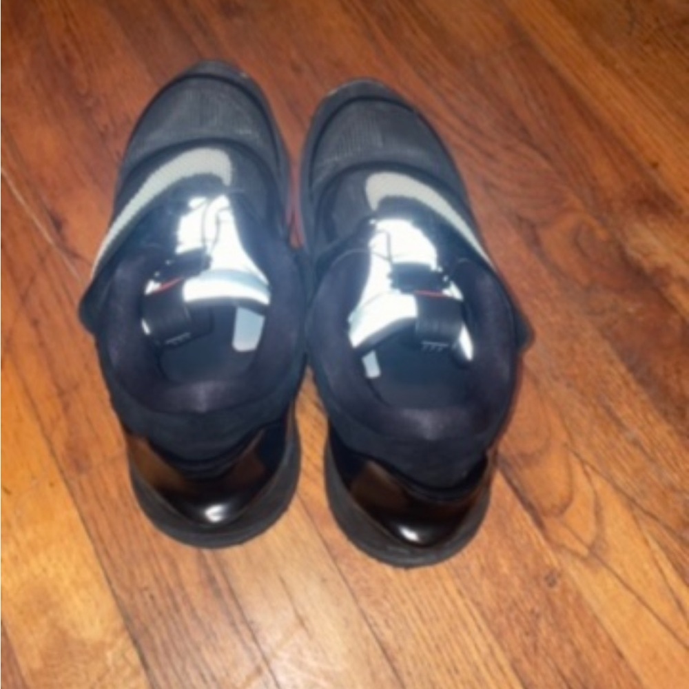 Nike adapt bb